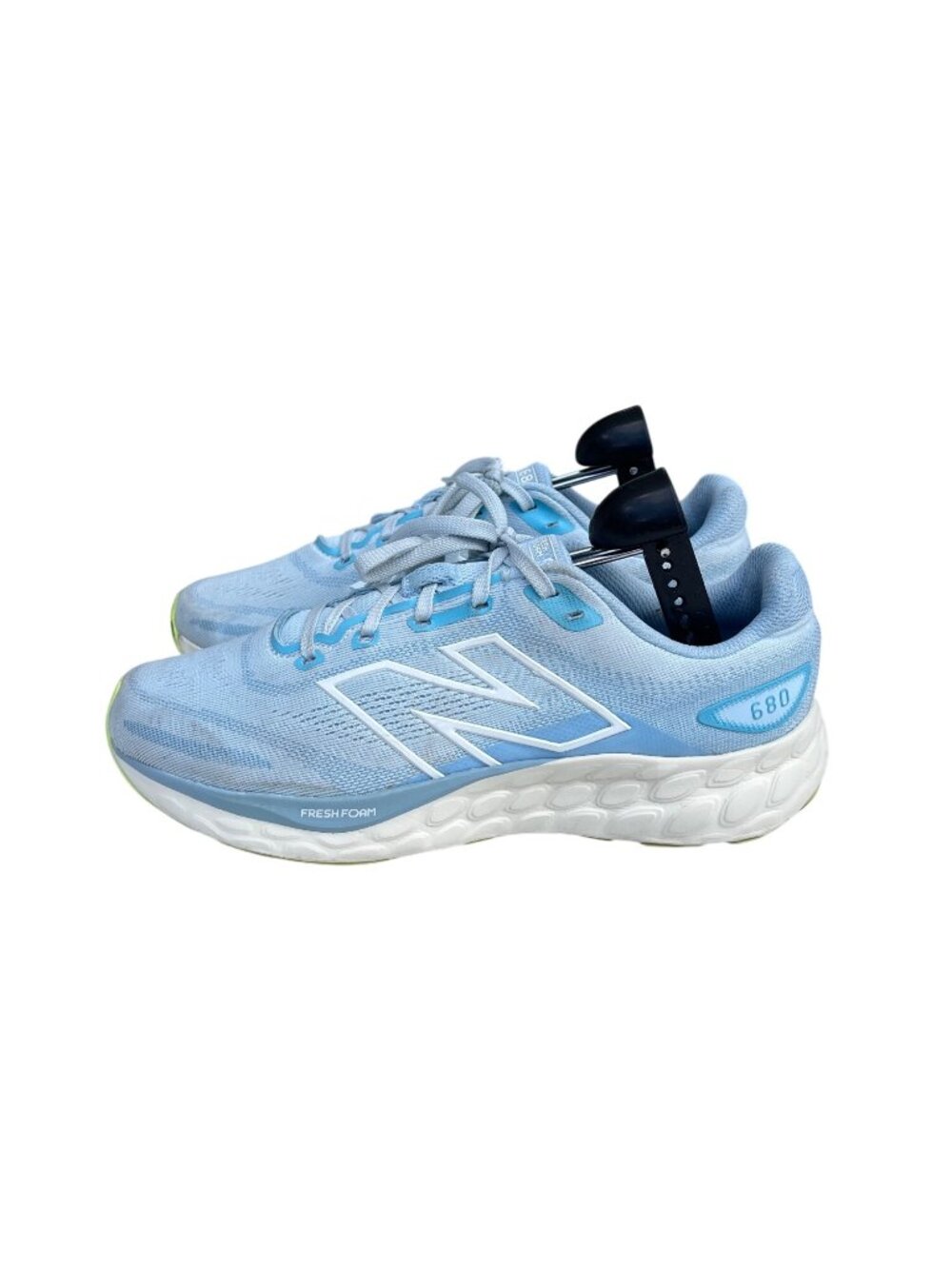 New Balance Fresh Foam 680v7 Running Shoes Womens Size 10 Light Blue/White